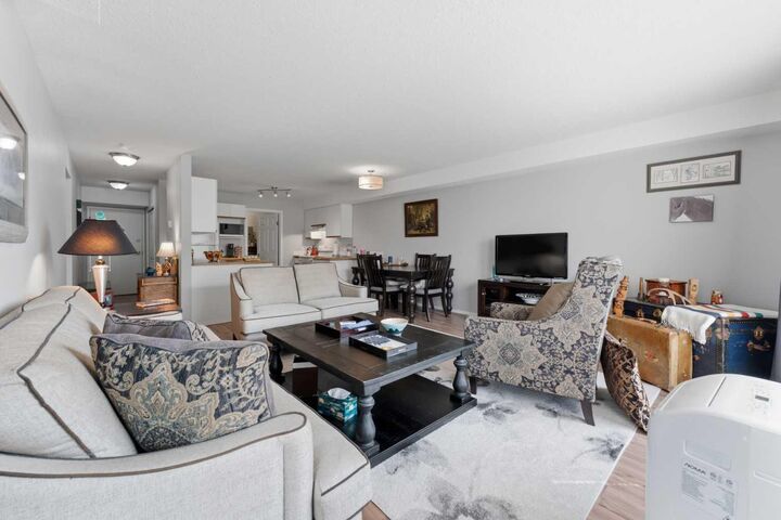 Property Photo: 105 7 Avenue SE 208 AB T1V 1T8