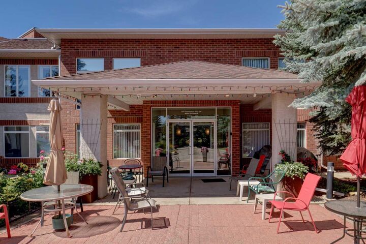 Property Photo:  550 Prominence Rise SW 205  AB T3H 5J1 