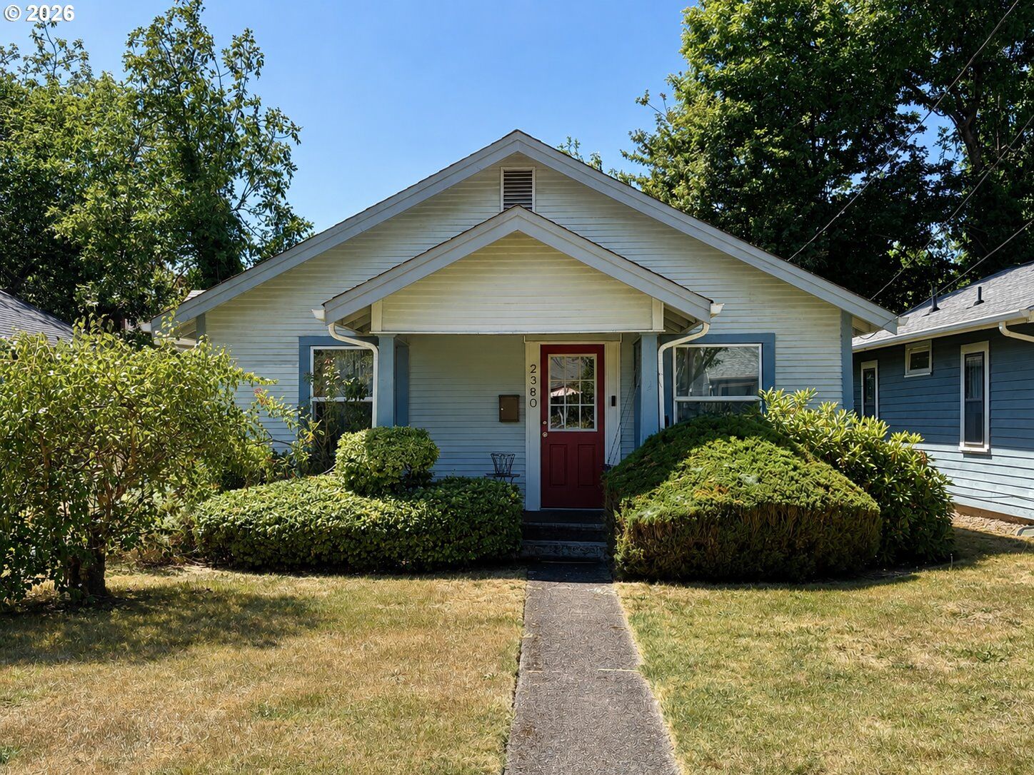 Property Photo: 2380 Emerald St OR 97403