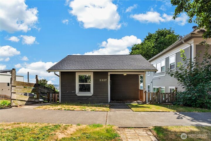 Property Photo:  2327 S G Street  WA 98405 