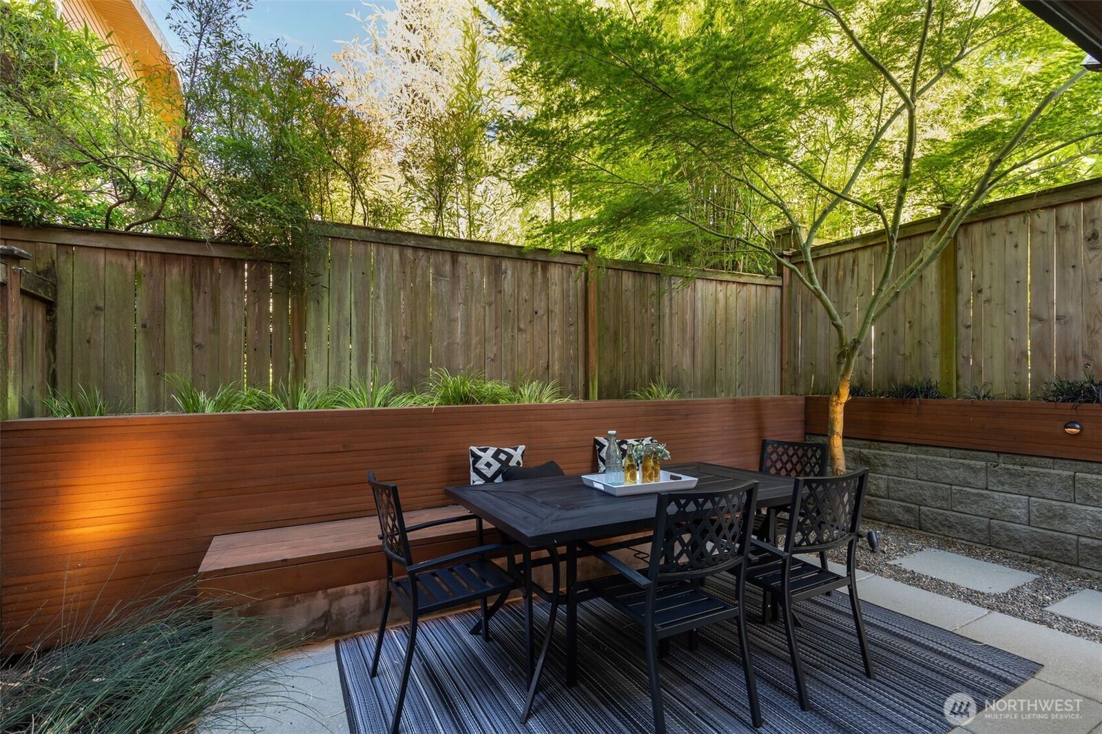 Property Photo:  4507  Linden Avenue N A  WA 98103 