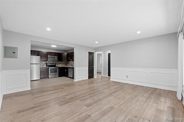 Property Photo: 4127 Kent Rd MI 48073