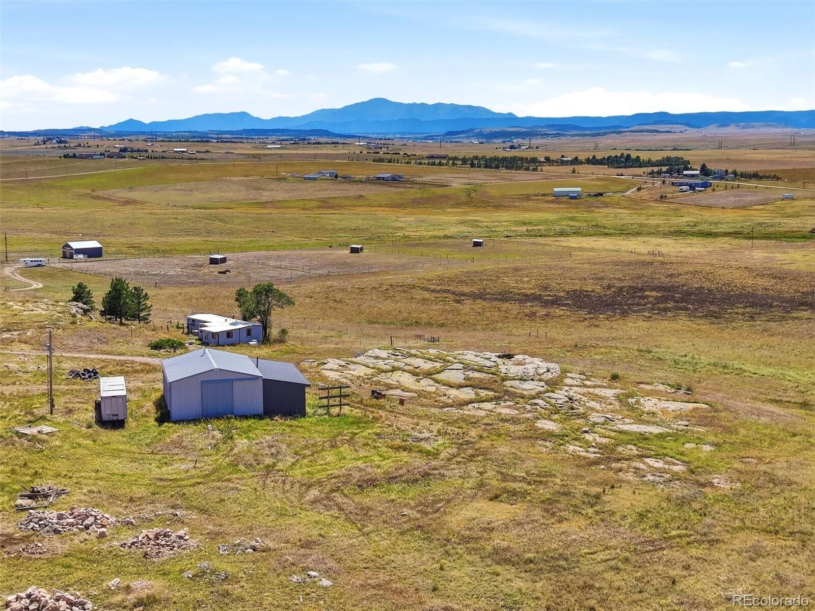 Property Photo: 911 Private Road 112 CO 80107