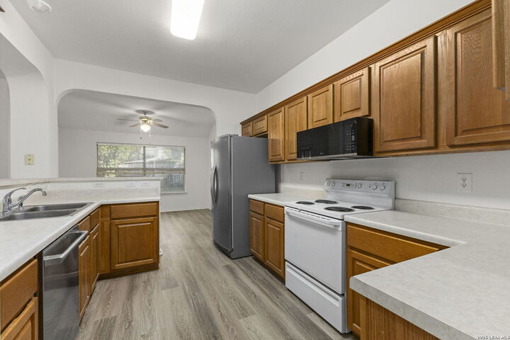 Property Photo:  3107 Arts Cir  TX 78247 