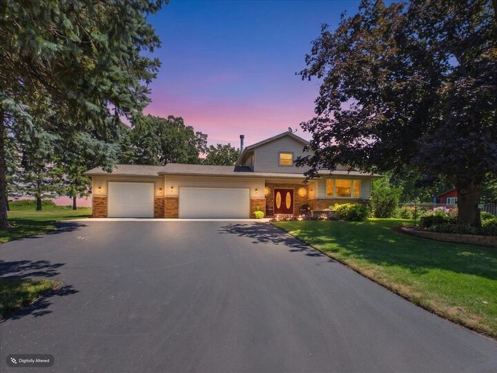 Property Photo: 7442 Dekorra Road WI 53532