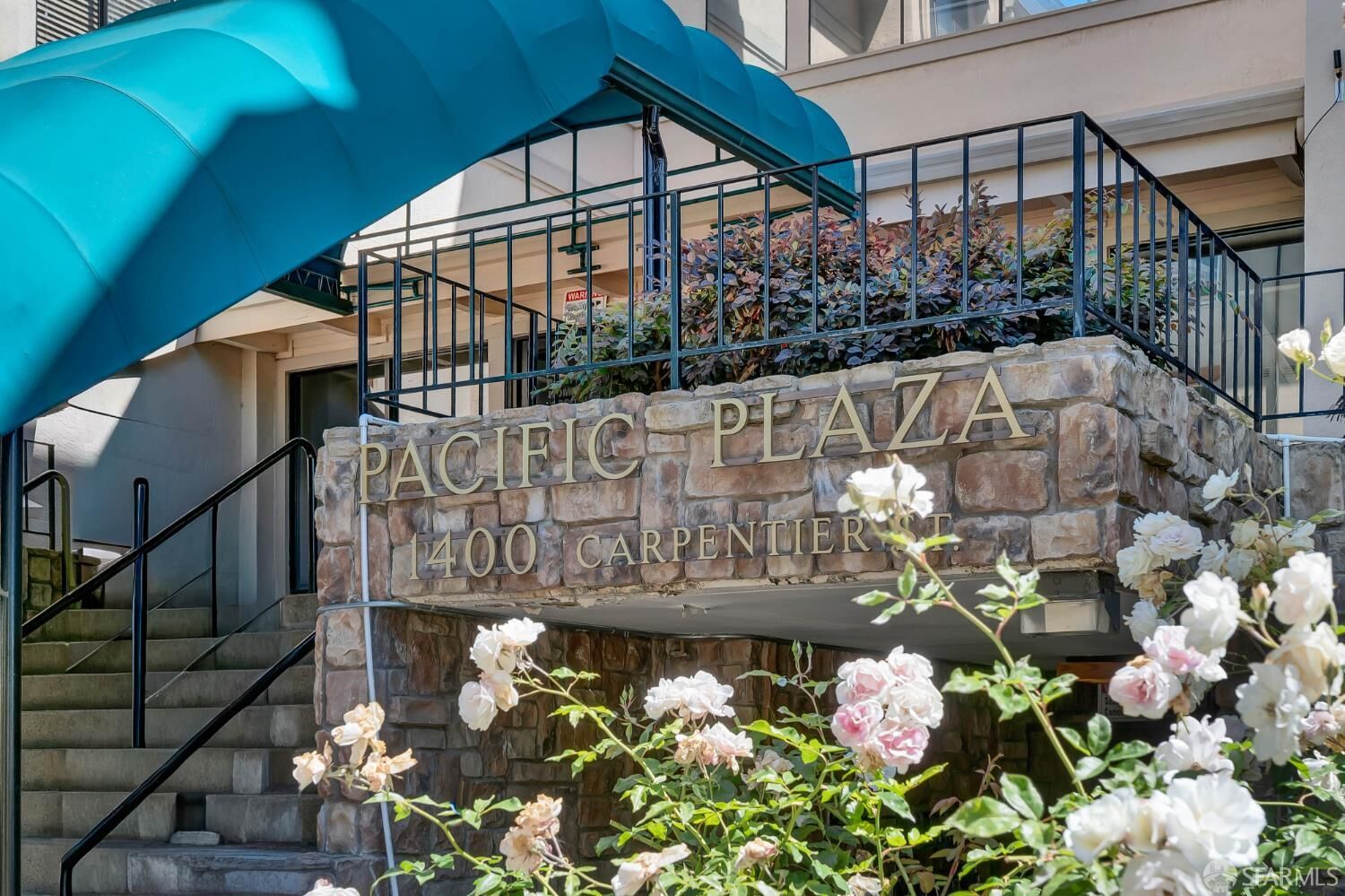 Property Photo:  1400 Carpentier Street 410  CA 94577 