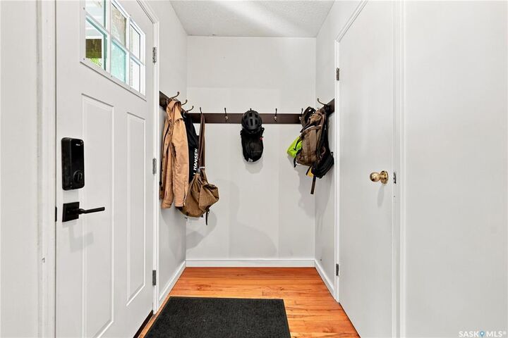 Property Photo: 2848 Retallack Street SK S4S 1S7