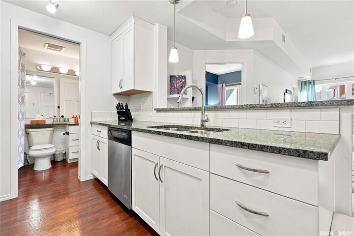 Property Photo:  1220 Blackfoot Drive 318  SK S4S 6T2 