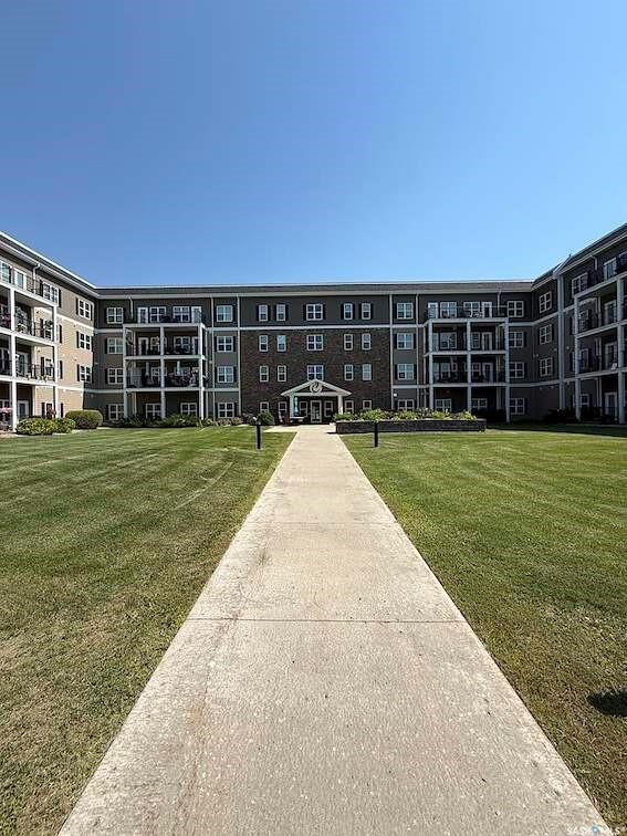 Property Photo: 1802 106th Street 8 SK S6H 3N8