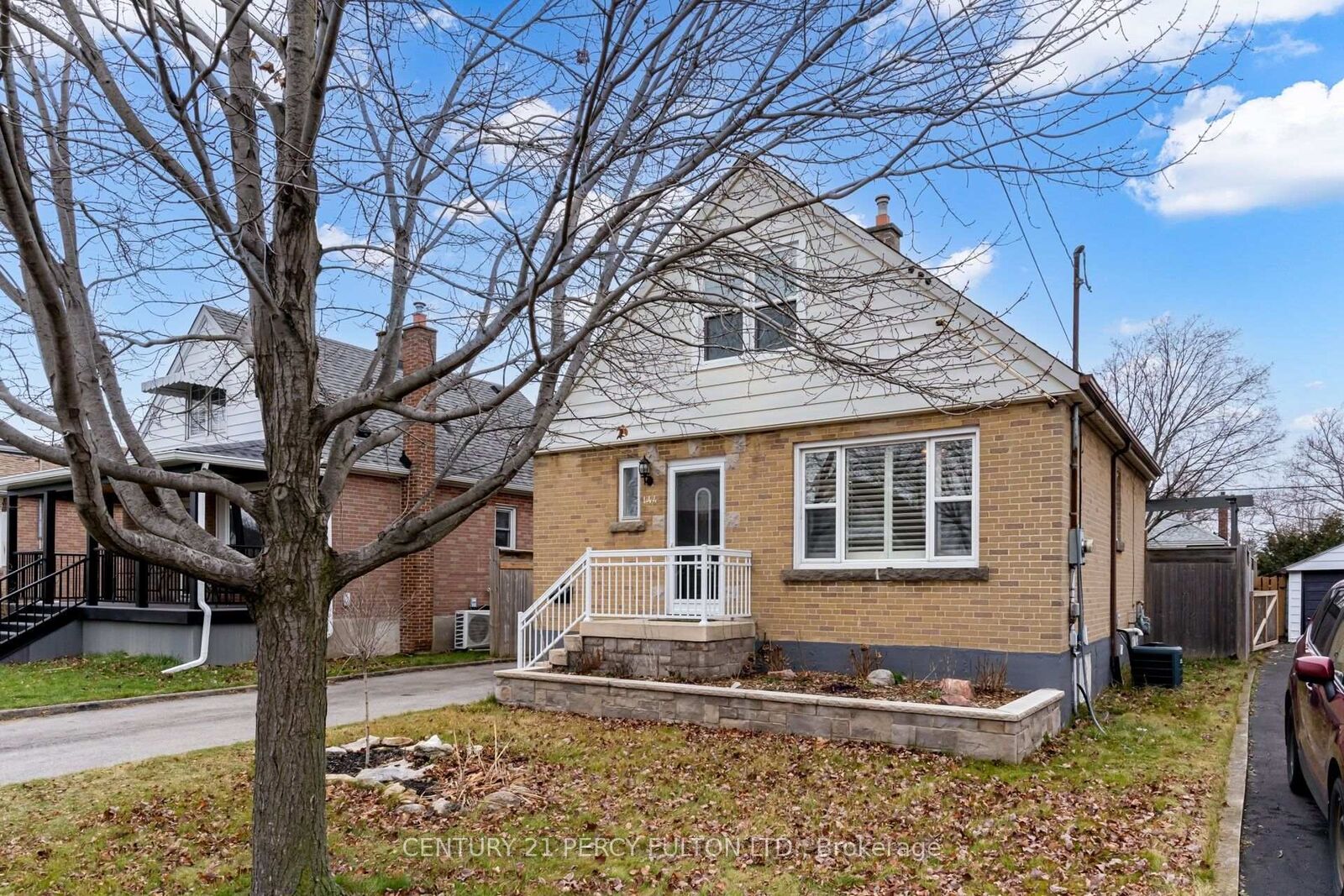 Property Photo: 144 Taylor Avenue Basement ON L8K 3T2