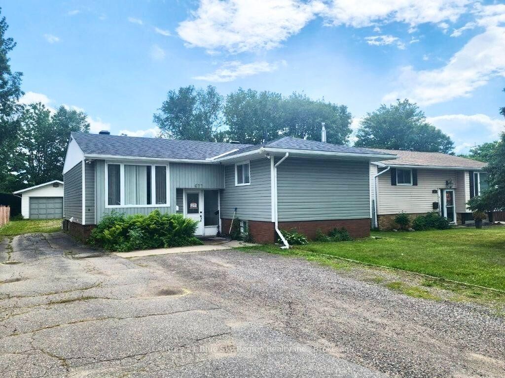 Photo de la propriété: 677 Tackaberry Drive ON P1B 8R1