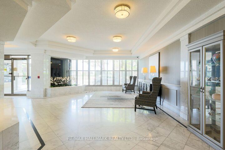 Property Photo:  1 Greystone Walk Drive Ph83  ON M1K 5J3 