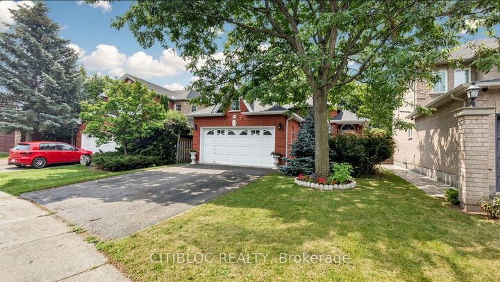 Property Photo:  299 Tupper Boulevard  ON L9R 1Z6 