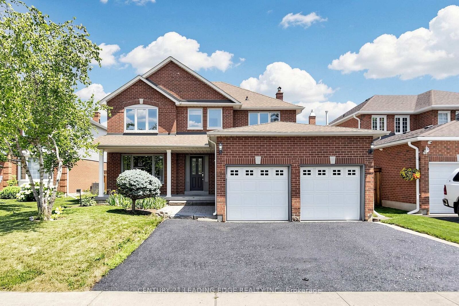 Property Photo:  153 Natanya Boulevard  ON L4P 3N2 