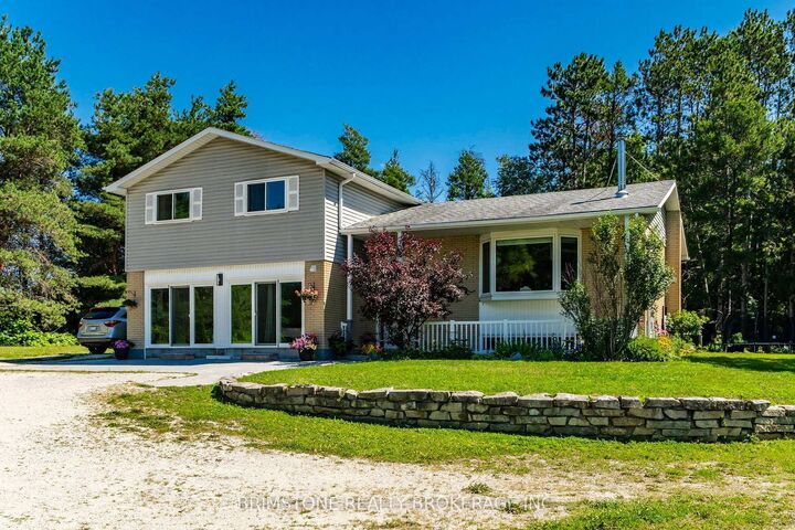 Property Photo: 8231 56 County Road ON L0M 1T0