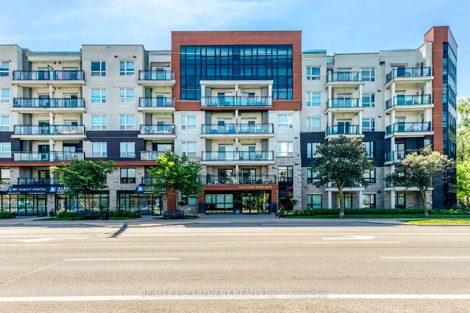 Property Photo: 320 Plains Road E 303 ON L7T 0C1