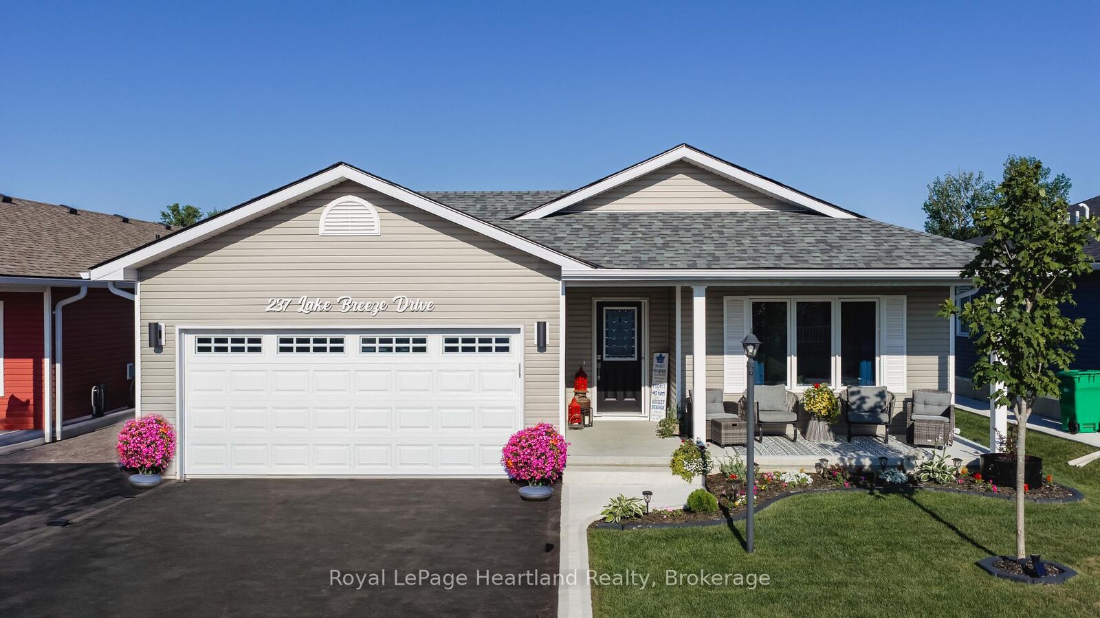Property Photo: 237 Lake Breeze Drive ON N7A 0C6
