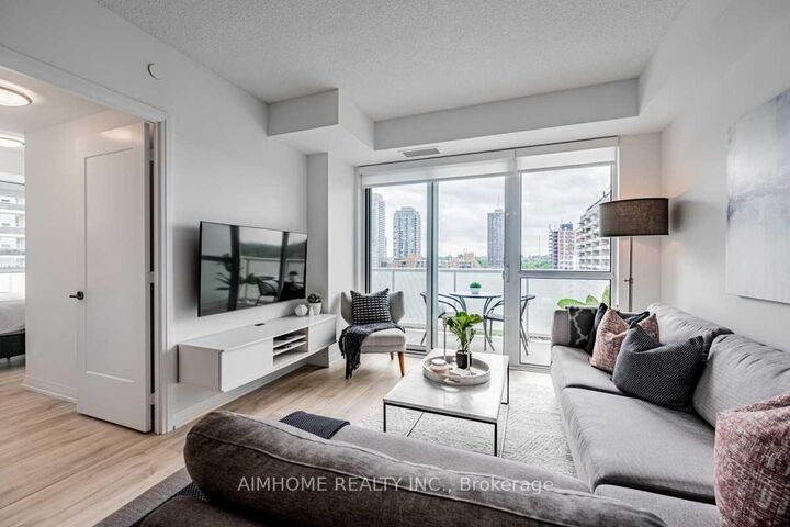 Property Photo:  101 Erskine Avenue 910  ON M4P 1Y5 