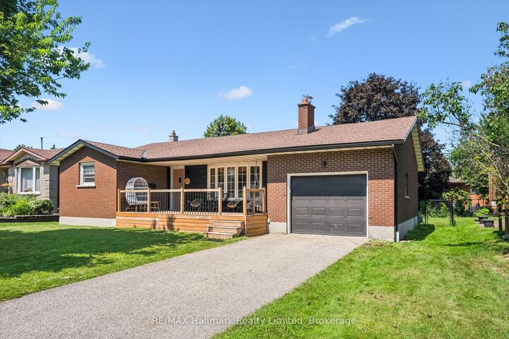 Property Photo:  35 Matthew Drive  ON N1H 7S7 