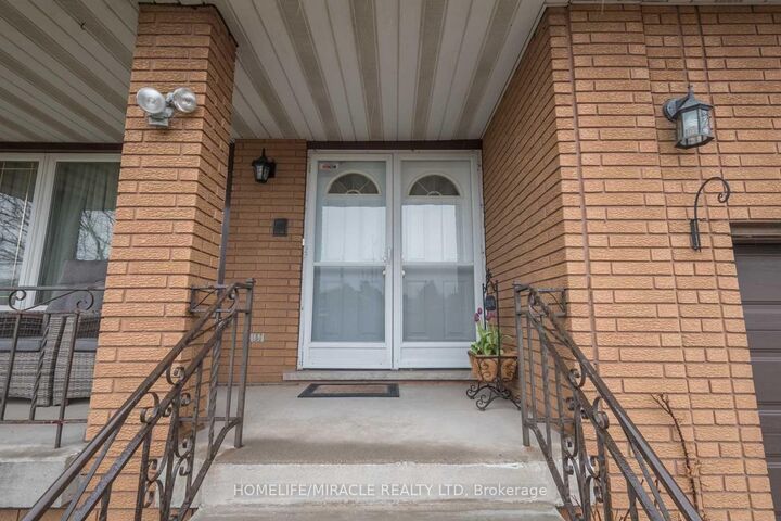 Property Photo: 575 Upper Horning Road ON L9C 7P8