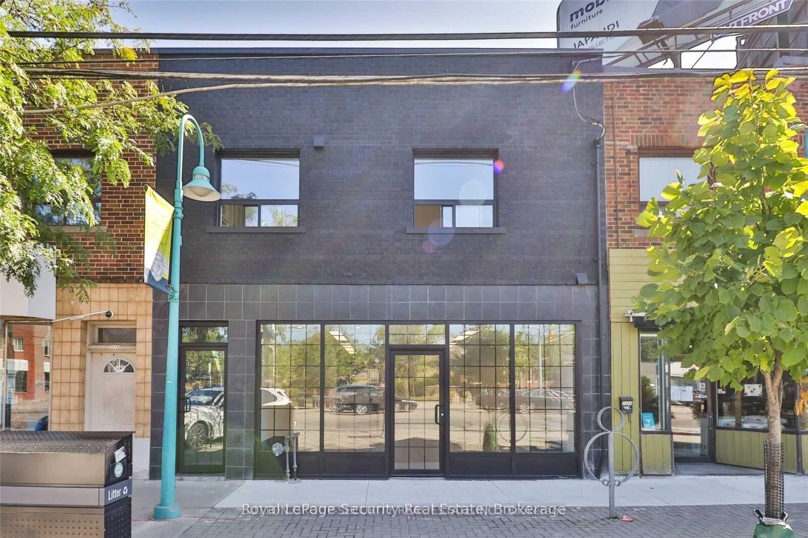 Property Photo:  3317 Lake Shore Boulevard W 2  ON M8W 1M8 