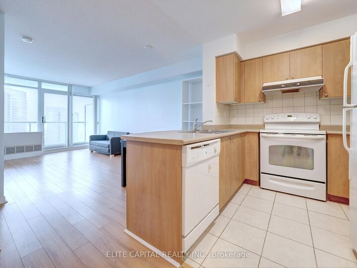 Property Photo:  5508 Yonge Street 2306  ON M2N 7L2 