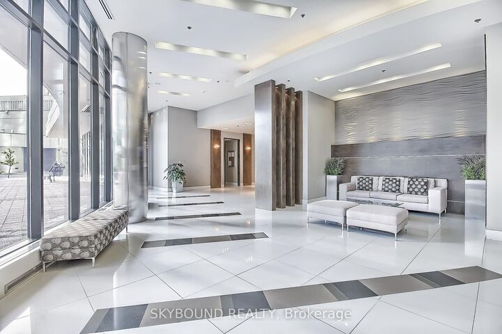 Property Photo:  33 Bay Street 712  ON M5J 2Z3 