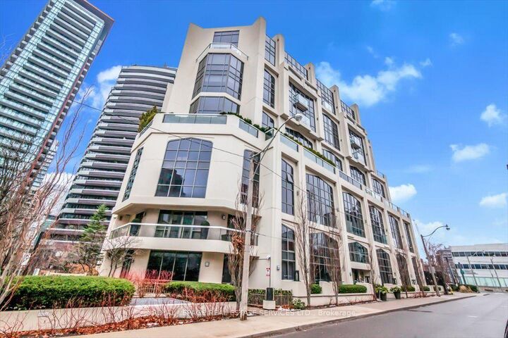 Property Photo: 3 McAlpine Street 108 ON M5R 3T5