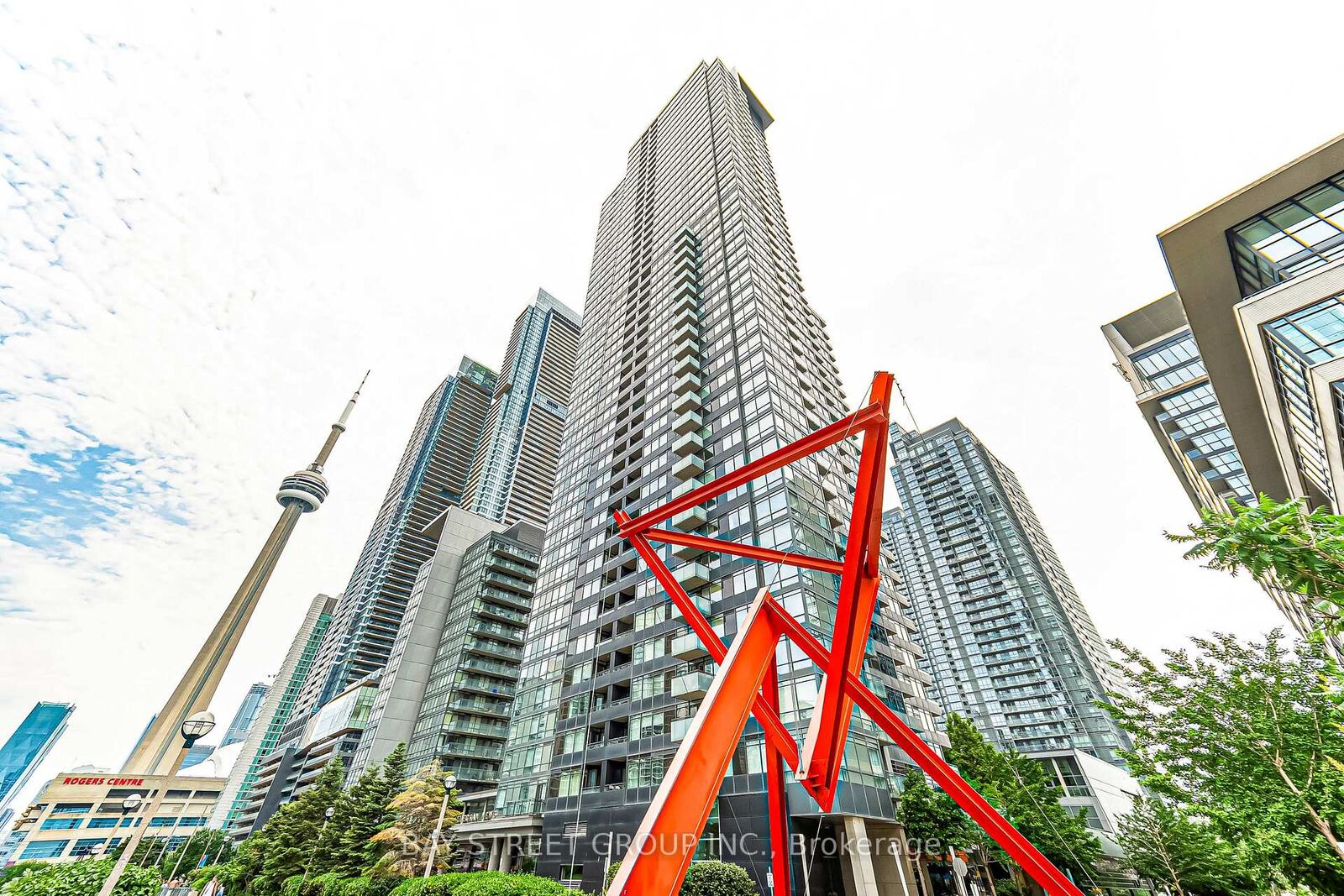 Property Photo: 25 Telegram Mews 816 ON M5V 3Z1