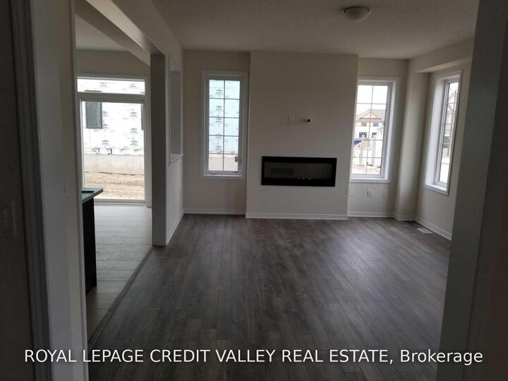 Property Photo:  76 Fleming Crescent  ON N3W 1V3 