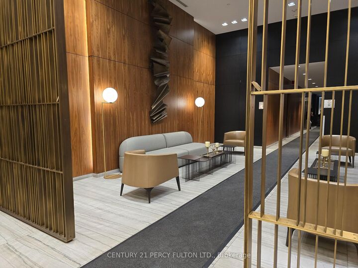 Property Photo:  8 Eglinton Avenue E 3406  ON M4P 0C1 