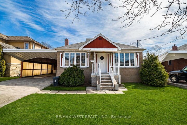 Property Photo:  7 Highland Hill  ON M9A 2P7 