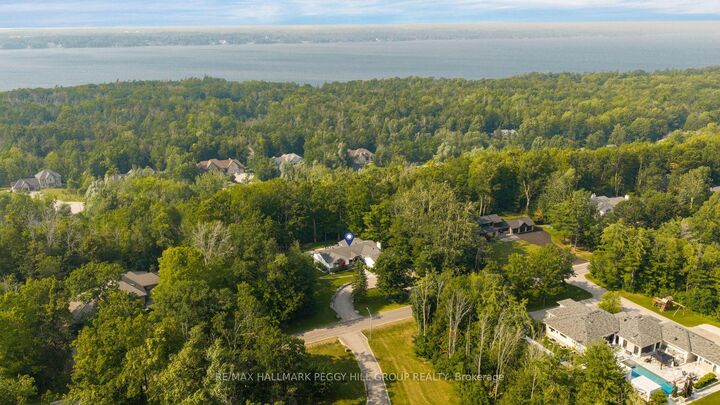 Property Photo:  1814 Quantz Crescent  ON L9S 1X2 