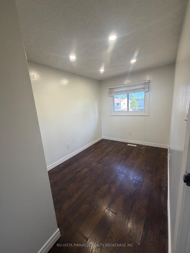 Property Photo:  1725 Ernest Avenue 26  ON N6E 2W3 