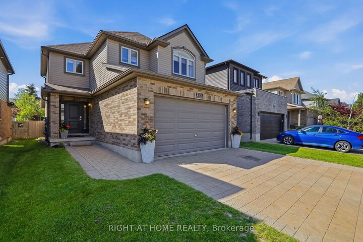 Property Photo:  2322 Buroak Drive  ON N6G 0L1 