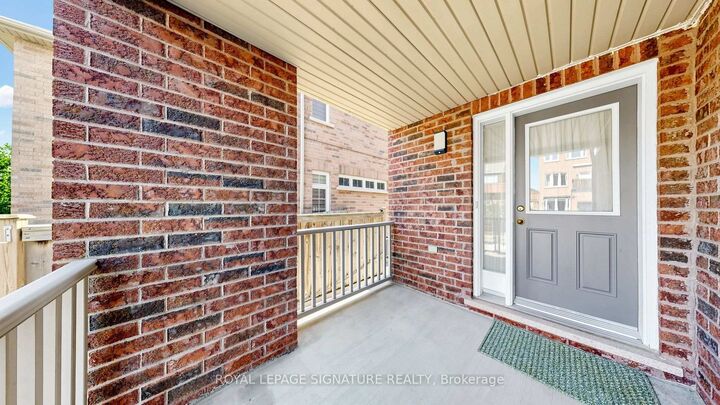 Property Photo: 7 Rock Garden Street ON L6B 0J6