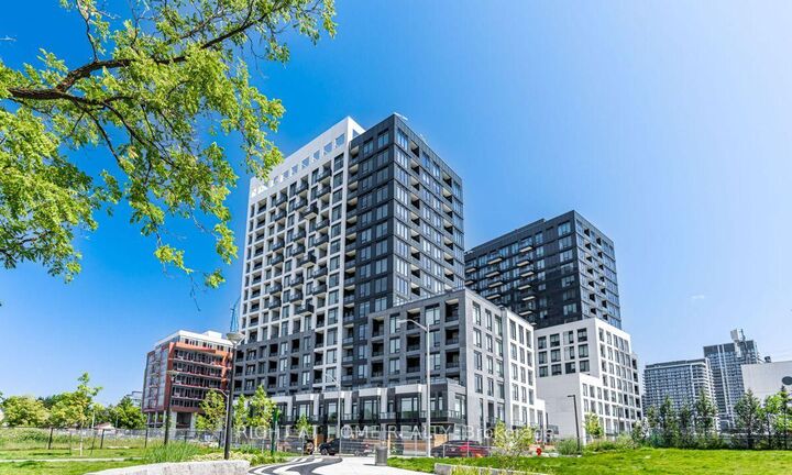 Property Photo: 8868 Yonge Street 208E ON L4C 0T4
