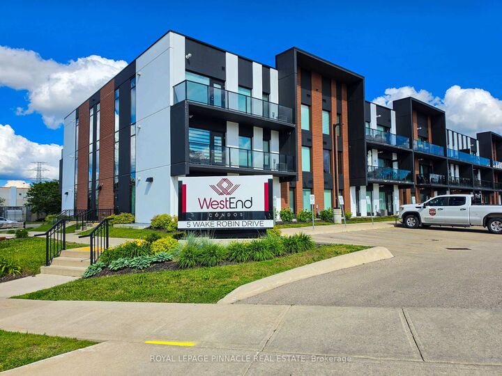 Property Photo: 5 Wake Robin Drive 101 ON N2E 0H6