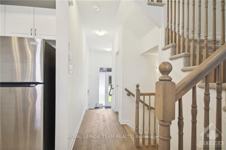 Property Photo:  805 Everbloom Lane  ON K2J 6Z6 