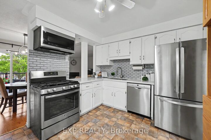 Property Photo:  38 Elora Drive 47  ON L9C 7L6 