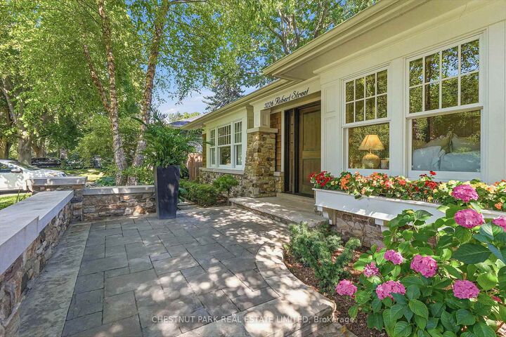Property Photo:  3226 Robert Street  ON L7N 1E7 