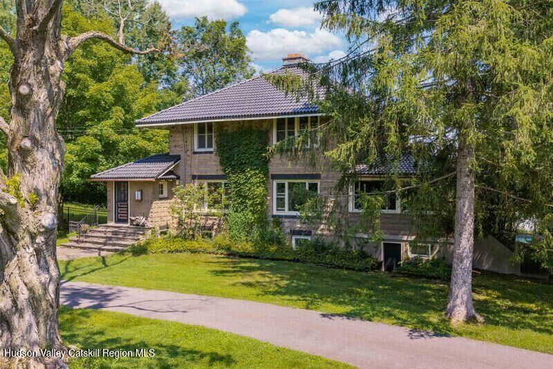 Property Photo:  263 Patterson  NY 12477 