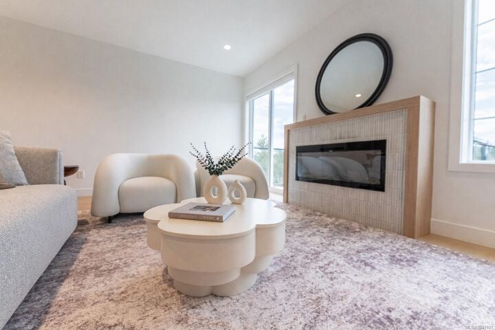 Property Photo: 3907 Cedar Hill Rd #U10 BC V8P 3Z8