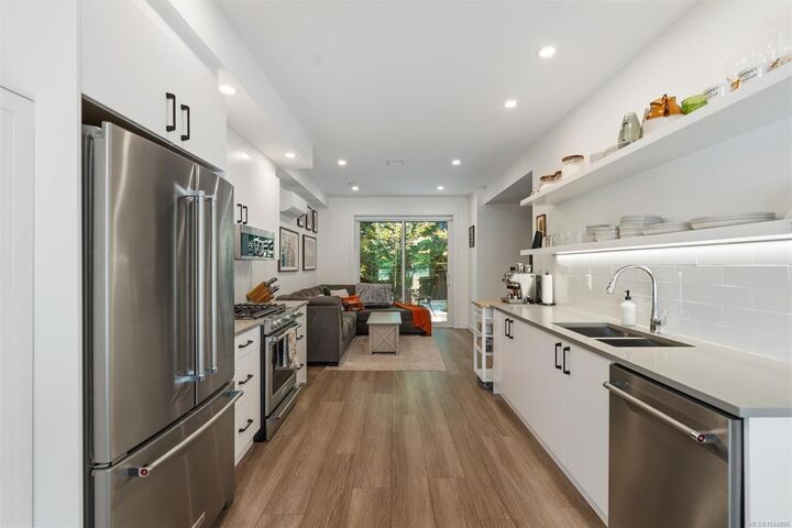 Property Photo: 2839 Caster Pl BC V9B 7B8