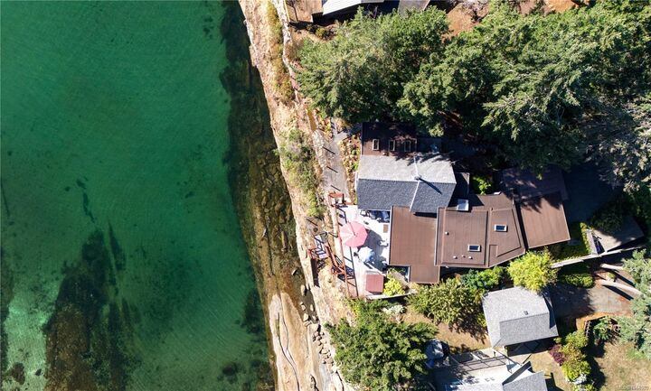 Property Photo: 109 Malaspina Dr BC V0R 1X1
