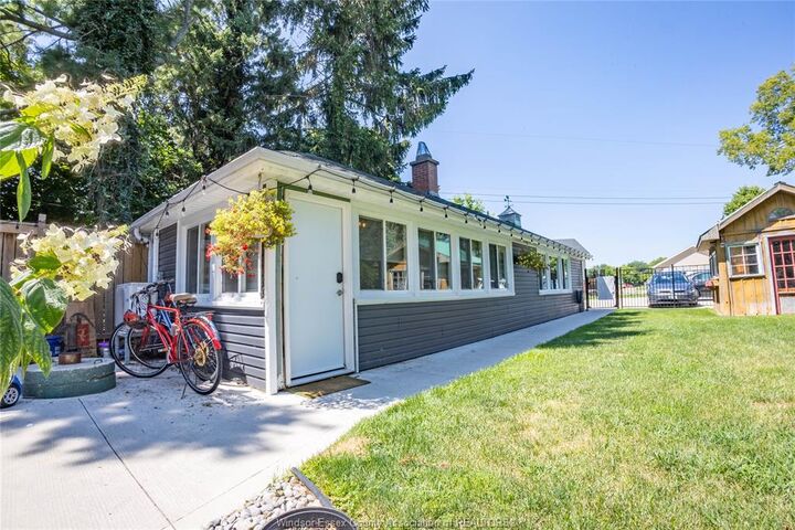 Property Photo: 383 Erie View Avenue ON N0R 1G0