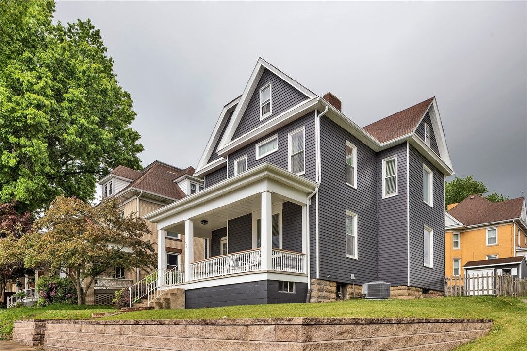 Property Photo:  621 Cedar St  PA 15642 