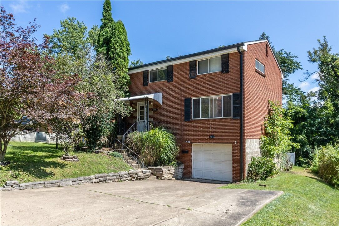Property Photo:  179 Shenandoah Dr  PA 15235 