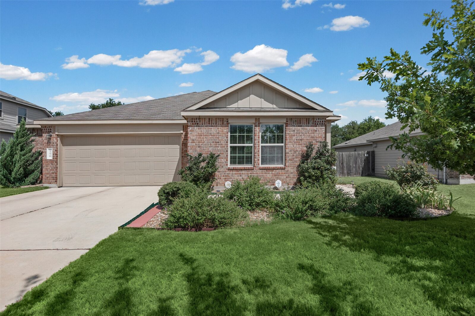 Property Photo:  196 Jackson Blue Lane  TX 78640 
