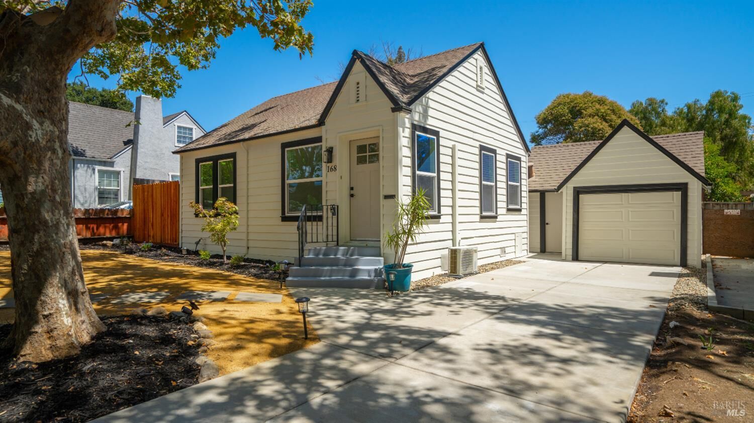 Property Photo:  168 Fairmont Avenue  CA 94590 